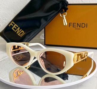 Fendi Sunglasses 388